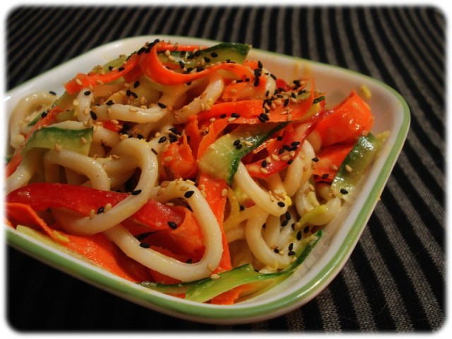 Salade printanière de nouilles udon